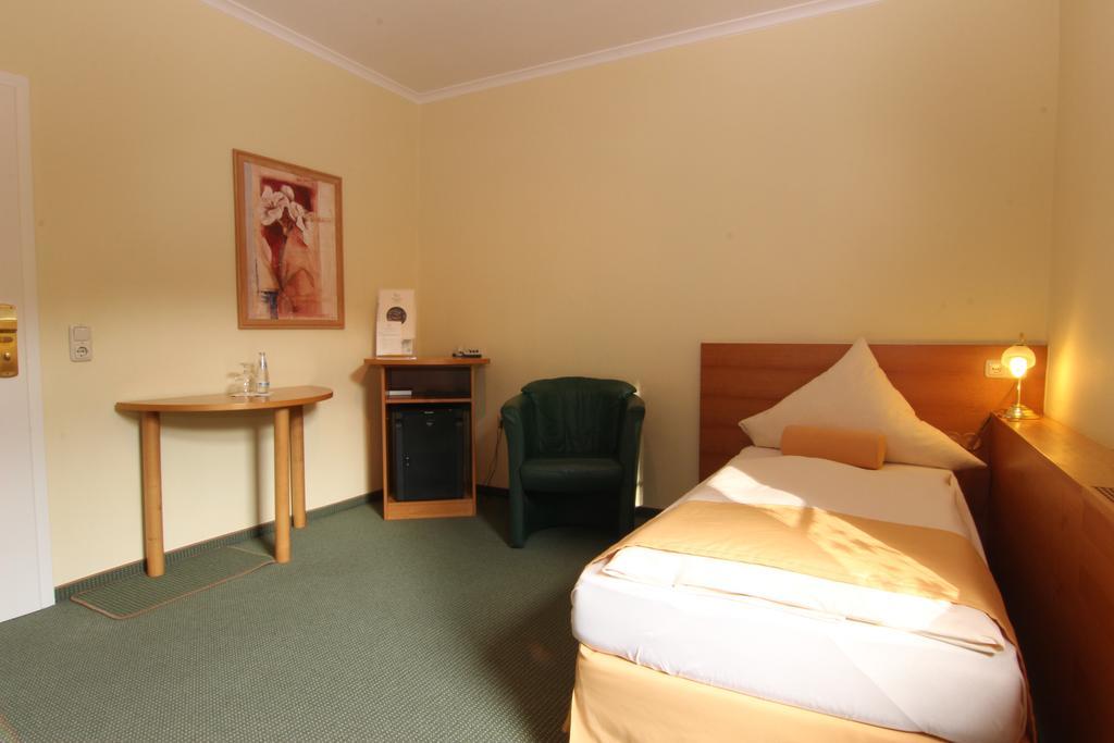 Rabenauer Muehle "Bed & Breakfast" Rum bild